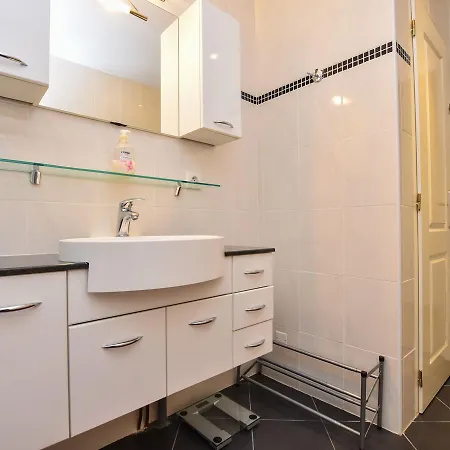 Cozy In Auvergne France With Terrace Offering Mountain Views Ferrières-sur-Sichon